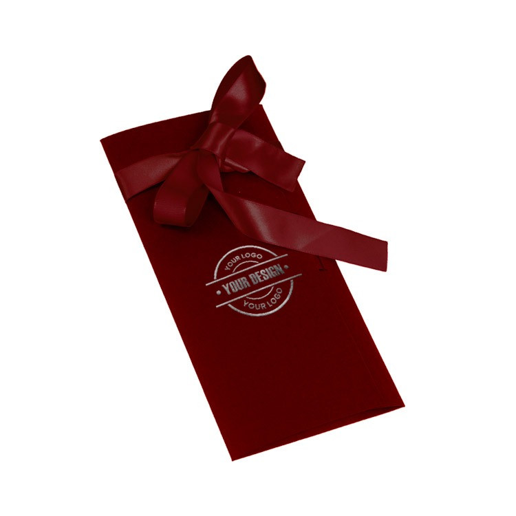 Φάκελοι με κορδέλα σε κόκκινο χρώμα